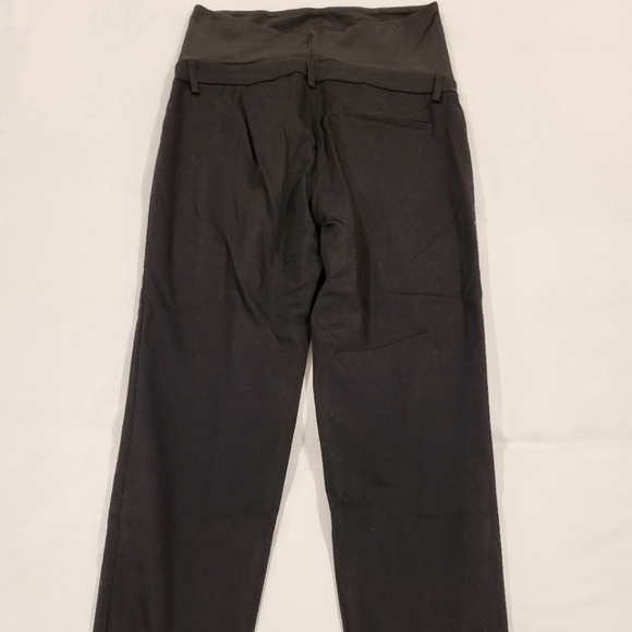 H&M maternity black crop pants - Picture 1 of 3
